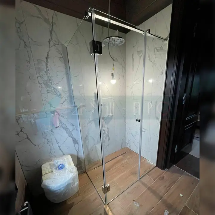 Corner · hinged