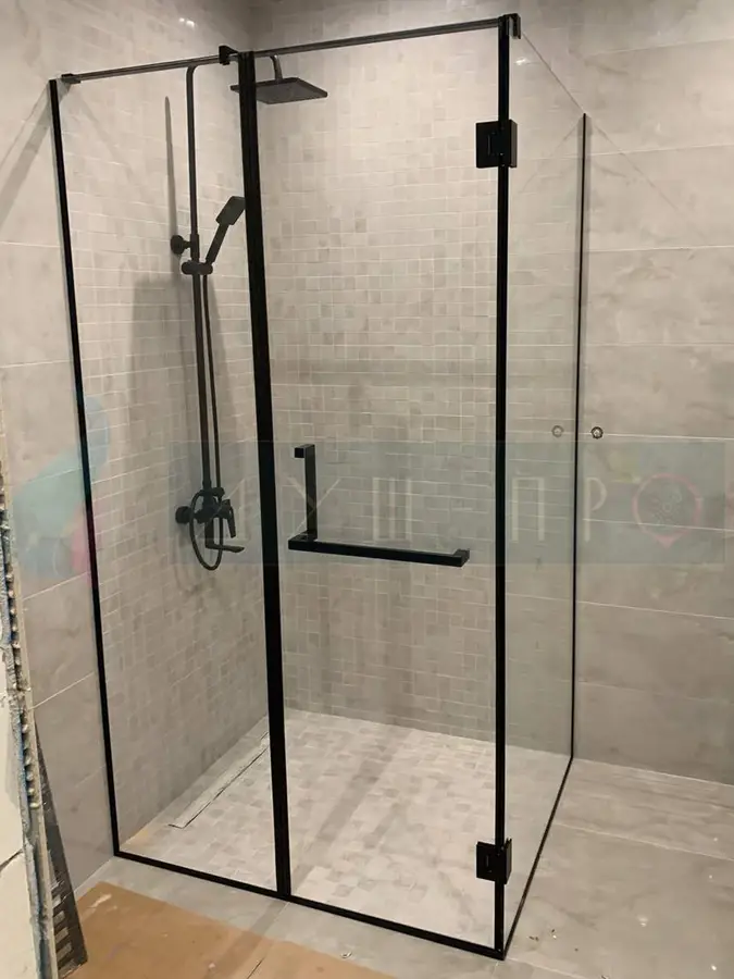 Corner · hinged