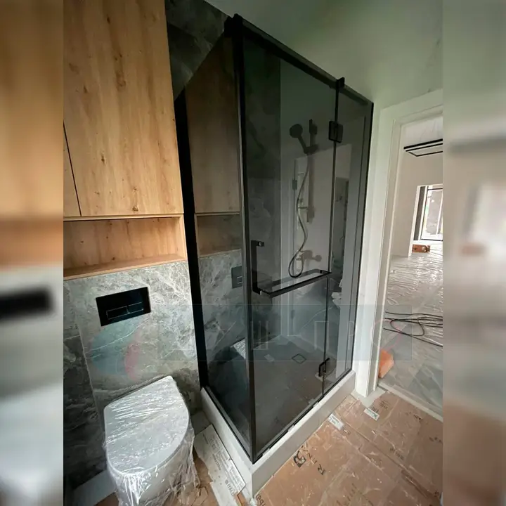 Corner · hinged