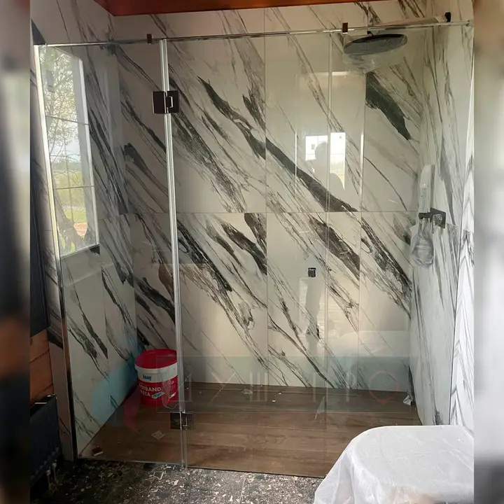 Alcove · hinged