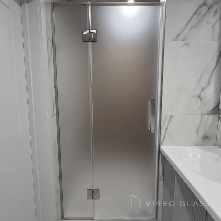 Alcove · hinged