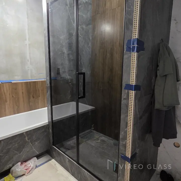 Alcove · hinged